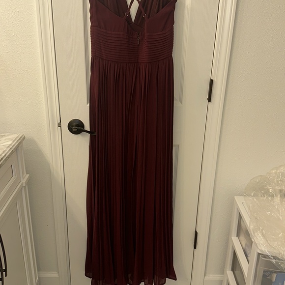Soieblu Maroon/ Wine colored dress - Picture 6 of 9
